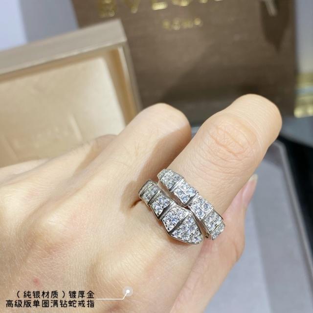 Wide single circle full diamond snake ring